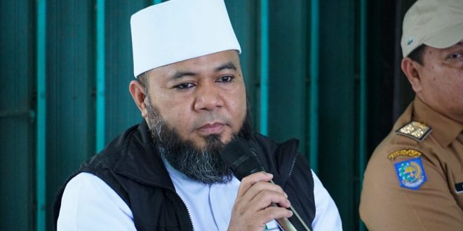 Wali Kota Helmi Hasan  