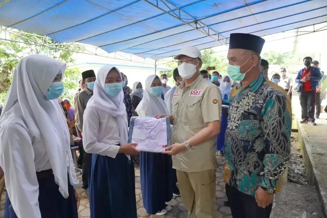 Gubernur Rohidin Mersyah Apresiasi Pendidikan Gratis di SMKN 3 Bengkulu Tengah